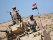 مقتل رجلي شرطة في سيناء المصرية