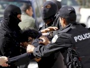 تونس: تفكيك شبكة لتسفير الشباب للقتال في الخارج