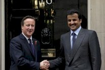 كاميرون يدعو تميم للجم تمويل الإرهاب