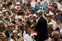 الحوثيون يحكمون السيطرة على سياسة اليمن الخارجية