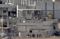 نحو 400 من مقاتلي الجيش السوري الحر في عين العرب