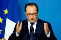 ثمانية من كل عشرة فرنسيين لا يريدون ترشح هولاند لانتخابات 2017