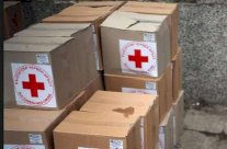  الصليب الاحمر ساعد 95 الف شخص قرب مدينة حلب السورية