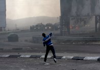 الحكومة الإسرائيلية تصادق على تشديد العقوبات على راشقي الحجارة