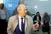 السبسي: أنا مرشح تونس القرن الحادي والعشرين