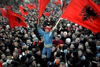 كوسوفو يشهد اسوأ ازمة سياسية منذ الاستقلال