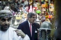 واشنطن: محادثات مسقط حول نووي إيران صعبة وجدية