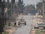 مواجهات بين فصيل مقاتل بريف دمشق ومواطنين هاجموا مستودعا للأغذية