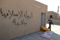 البنتاغون يعلن وصول خمسين جنديًا أميركيًا إلى الأنبار