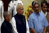 وزير لليوغا في الهند!