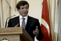  داود أوغلو: الدفاع عن المسجد الأقصى أمر إلهي كحماية الكعبة 