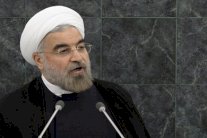 روحاني: السياسة الداخلية يجب الا تؤثر على المفاوضات النووية مع ايران