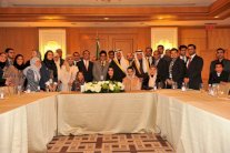 الأمير متعب للمبتعثين: لا تنجرفوا وراء التيارات الهدامة