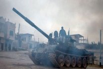  مقتل تسعة مدنيين في قصف للطيران السوري على مدينة الرقة 