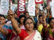 يوم اشتعلت الهند بسبب كذبة مراهقتين