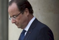  هولاند يشيد بعمل السلطات الجزائرية في البحث عن قتلة رهينة فرنسي