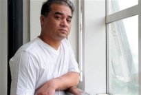 سبعة من طلاب المثقف الاويغوري الهام توهتي يحاكمون سرًا بالصين