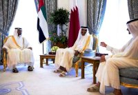 الشيخ محمد بن زايد في الدوحة لساعات