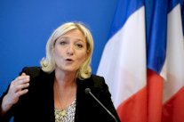 اعادة انتخاب مارين لوبن رئيسة للجبهة الوطنية في فرنسا