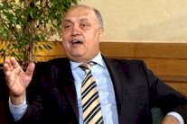  إسكات نائب عراقي شبه صمود جنود بيجي بمواجهة غزو فارسي