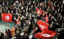  أول برلمان منتخب في تونس منذ الثورة يفتتح جلساته