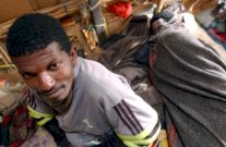 الجزائر ترحل الالاف من مهاجري النيجر الى بلادهم