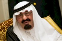 العاهل السعودي وملك البحرين يبحثان التطورات الإقليمية والدولية