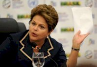 نحو خمسة الاف متظاهر في ساو باولو ضد الفساد وسياسة روسيف