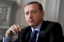 إردوغان: الأتراك يعرفون آينشتاين ولا يعرفون علماء المسلمين!