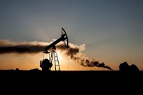 اتفاقات أميركية - سورية لحماية نفط دمشق