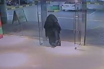 دعاة وأزهريون: النقاب ليس من أصل الدين الإسلامي