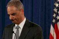 القضاء الفدرالي يتدخل بشأن عنف الشرطة الأميركية