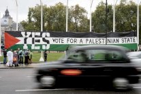 سائقو حافلات من القدس يستقيلون بسبب الخوف وتعرضهم للاهانة