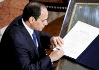 الرئيس المصري يطلق مبادرة لتحديث منظومة البحث العلمي