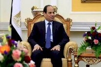 خلاص السيسي الشعبي بنأيه عن نظام مبارك