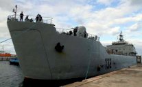 ميليشيا فجر ليبيا تشن غارة جوية قرب مرفأ السدرة