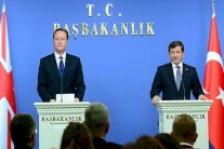 اتفاق بريطاني تركي حول المقاتلين الأجانب مع داعش