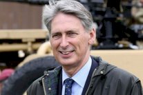 بريطانيا تؤكد تعاونها الوثيق مع مصر