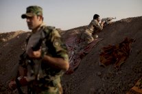 الأكراد يفكّون الحصار عن جبل سنجار في شمال العراق