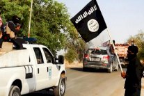 زوج يخطف ابنه وينضم للقتال في صفوف داعش