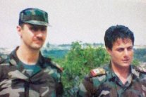 المنشق مناف طلاس: دمشق وطهران قتلتا آصف شوكت