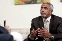 الحكومة الموازية في ليبيا تدعو الأجانب للعودة لطرابلس