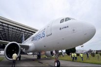 فقدان طائرة تابعة للماليزية قرب اندونيسيا