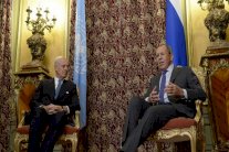 دمشق مستعدة للمشاركة في لقاء مع المعارضة في موسكو