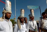 معارك بين المتمردين الحوثيين وقبائل قرب صنعاء 