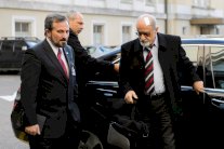 دمشق تشن هجوما على وفد المعارضة المشارك في جنيف-2