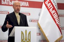  المعارضة الأوكرانية تعلن استعدادها لتشكيل الحكومة