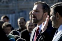 وفد الائتلاف يقدّم وثيقة حلّ شامل يرفضها وفد نظام الأسد