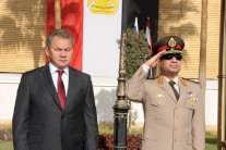 السعودية والإمارات تمولان صفقة سلاح روسي لمصر