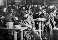 خنادق الحرب العالمية الأولى: بيئات حاضنة لصمود العسكر رغم الويلات